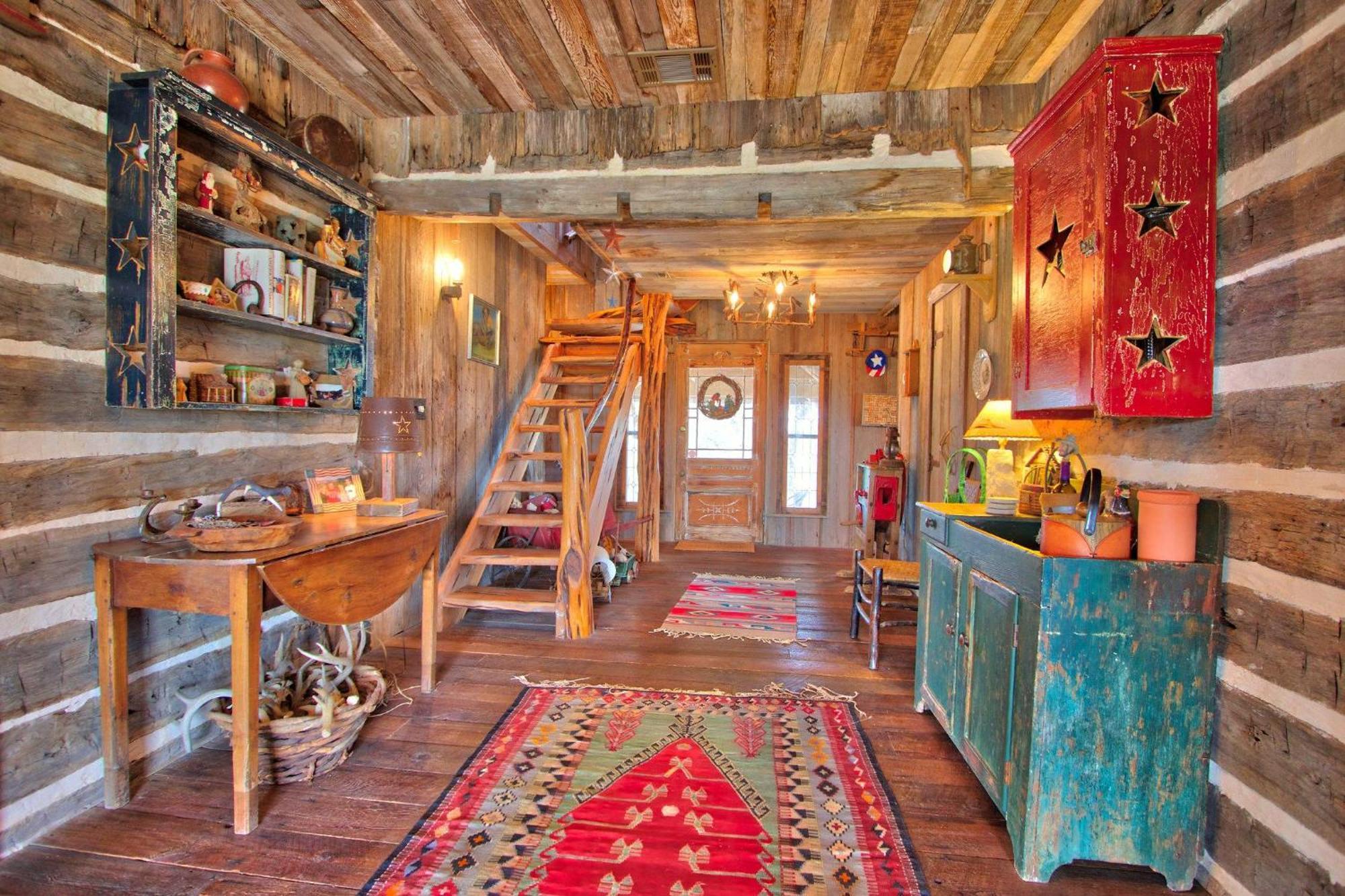 Log Cabin At Old Glory Ranch Wimberley Exterior foto